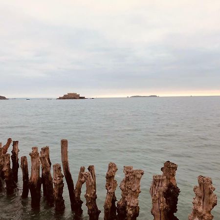 Le Courtoisville Lägenhet Saint-Malo Exteriör bild